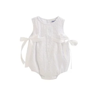 Ranita bebe niña tejido plumeti y lazos laterales color blanco 96022